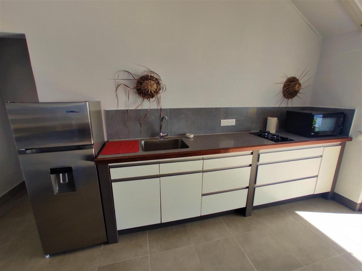 Tahiti - Taharaa Beach Bungalow Arue  Extérieur photo