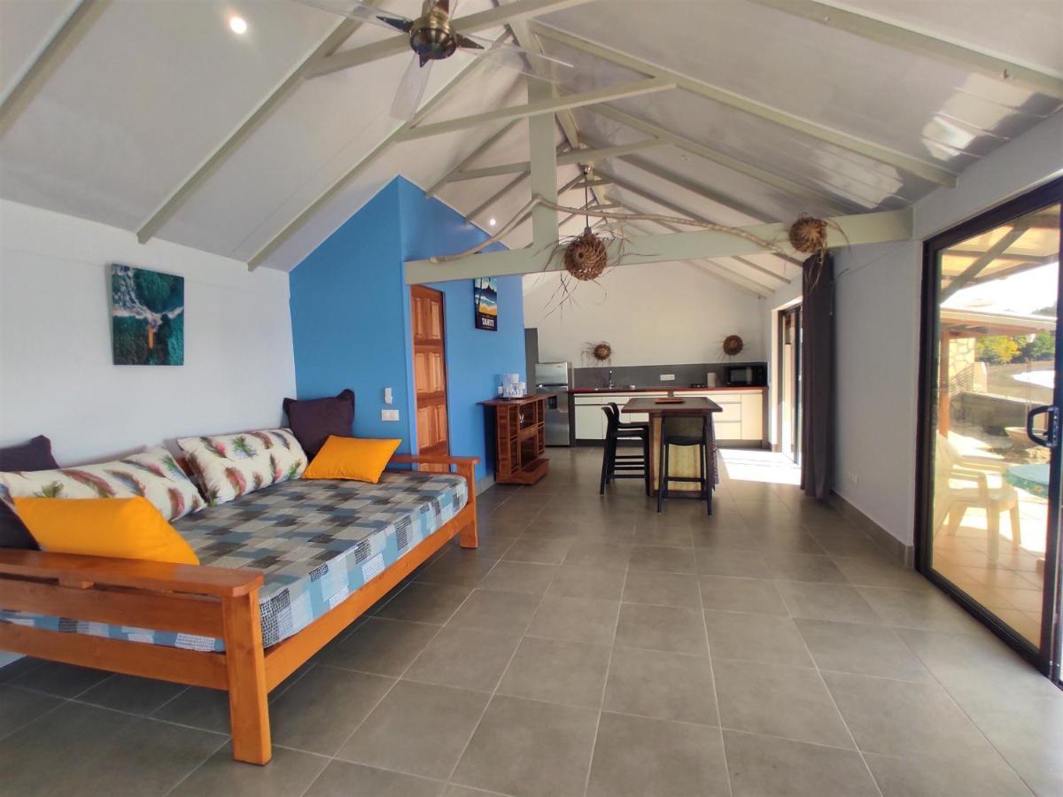 Tahiti - Taharaa Beach Bungalow Arue  Extérieur photo