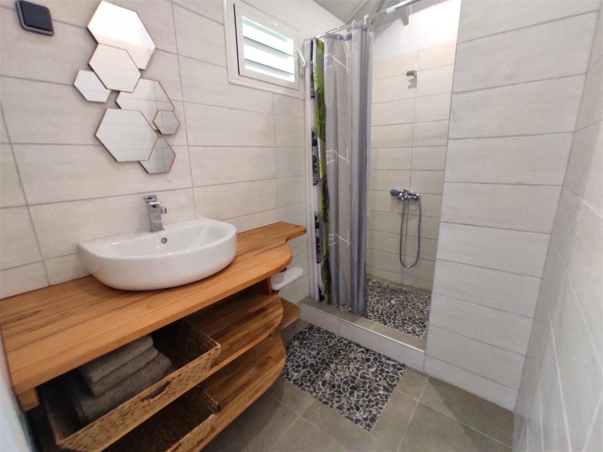 Tahiti - Taharaa Beach Bungalow Arue  Extérieur photo
