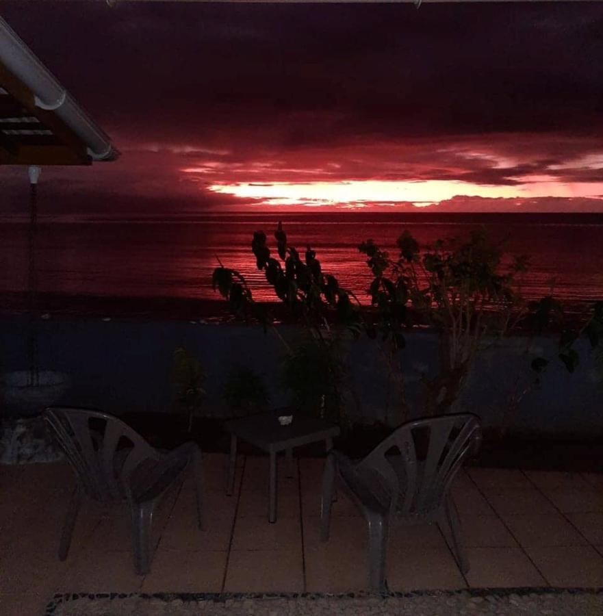 Tahiti - Taharaa Beach Bungalow Arue  Extérieur photo