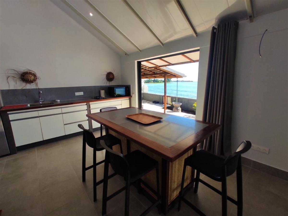 Tahiti - Taharaa Beach Bungalow Arue  Extérieur photo